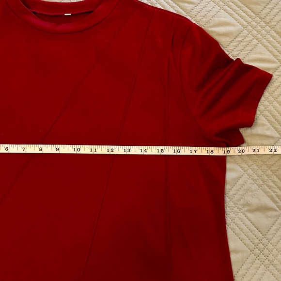 Women’s Burgundy Top, NEVER WORN, Size Small - Picture 4 of 8